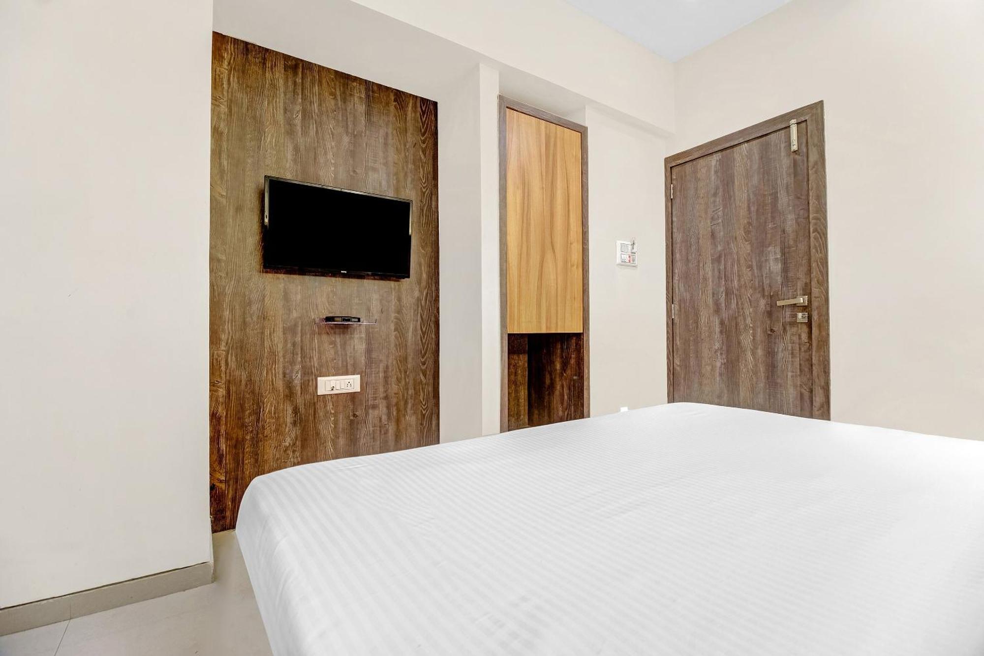 Collection O Shubharambh Lodging And Boarding Dombivli 외부 사진